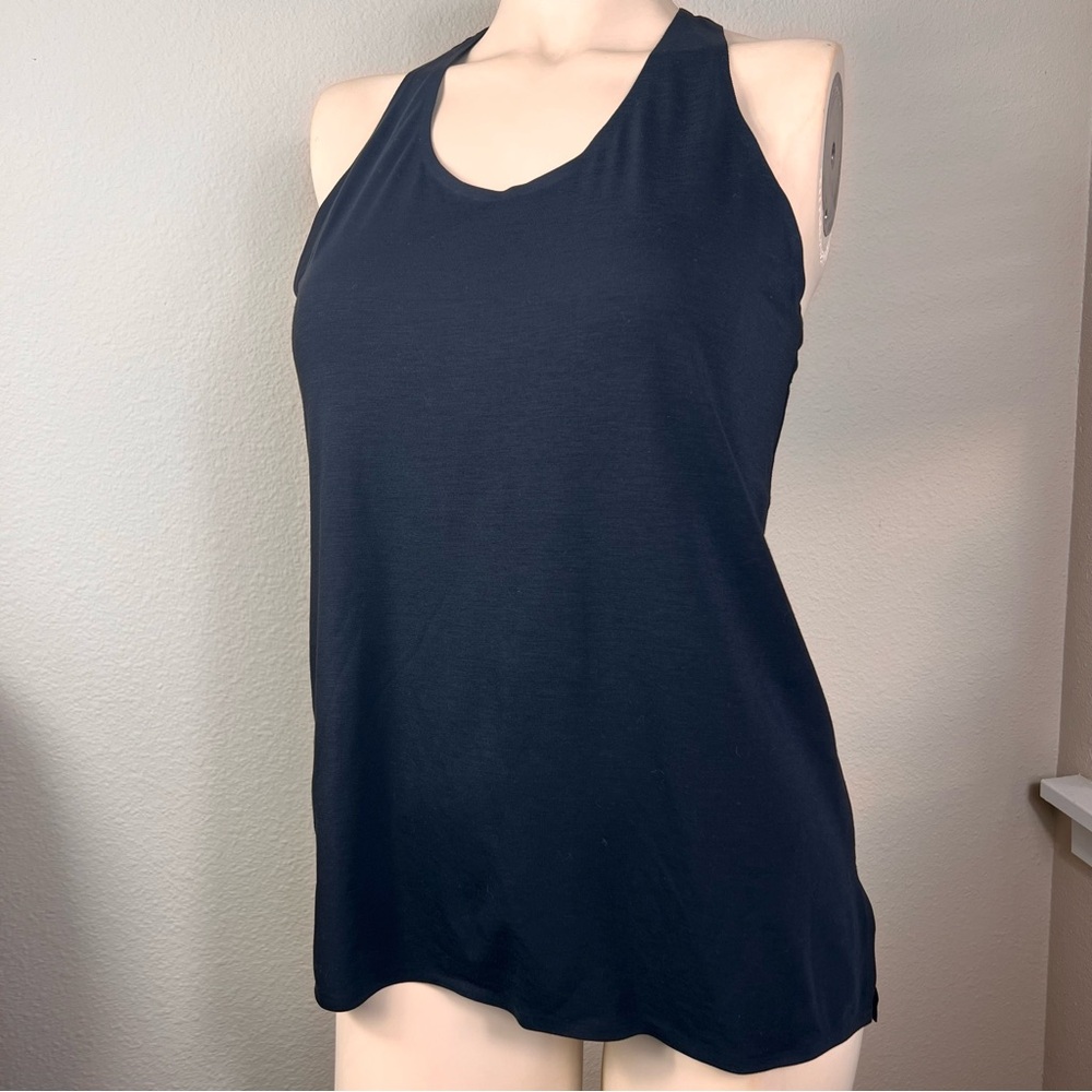 Uniqlo Black Racerback Medium Women’s Relaxed Tank Top
